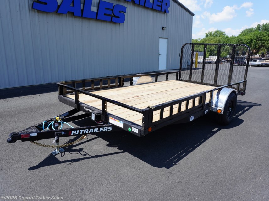 New 2026 PJ Trailers U8 83&quot;x14&apos; Single 5200# Axle W/Dovetail available in Jordan, Minnesota