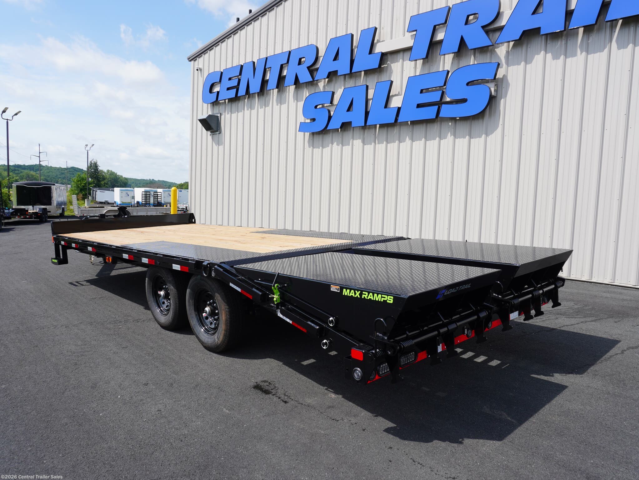 New 2026 Load Trail PS 22ft Deckover available in Jordan, Minnesota