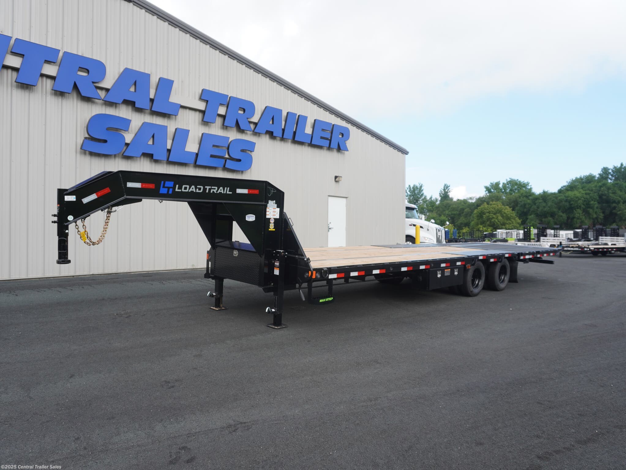 2025 Load Trail GL 32ft Gooseneck Deckover