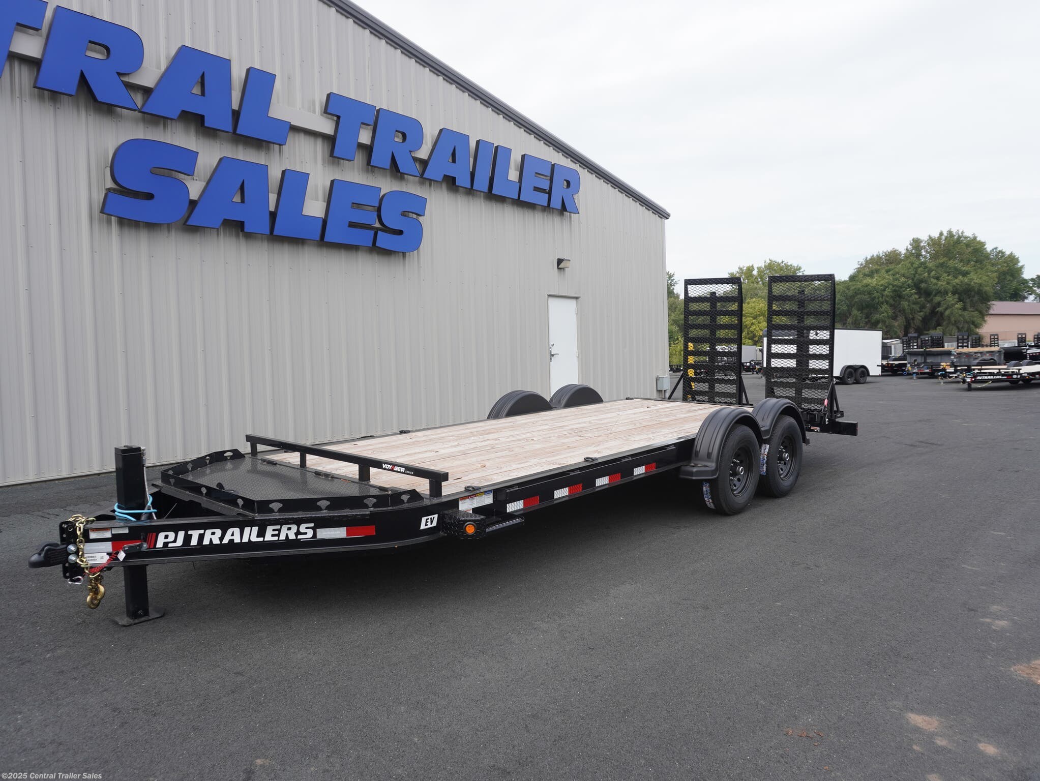 2026 PJ Trailers EV 83"x20ft 8" I- Beam Equipment Trailer 15.4K GVWR