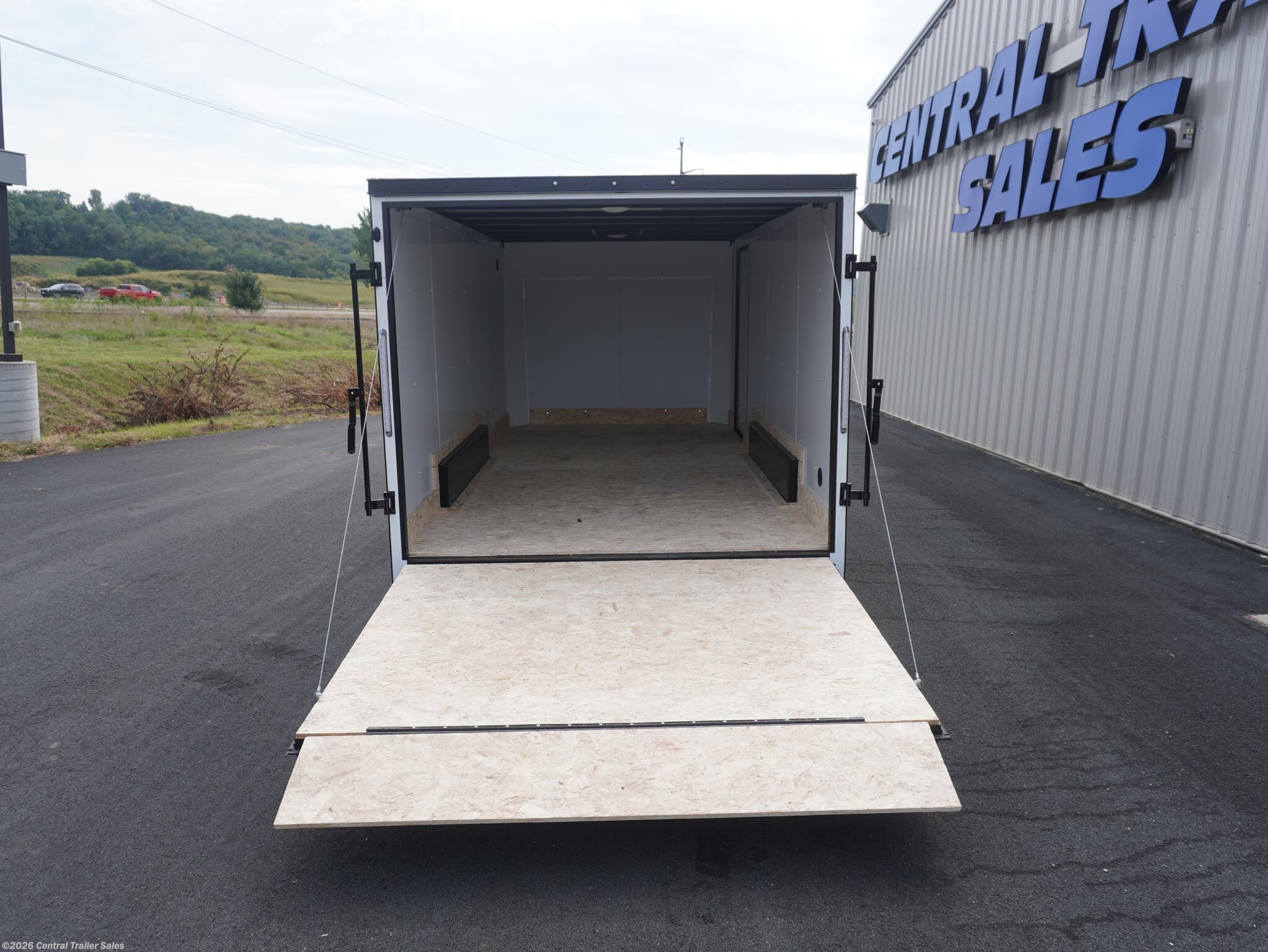2026 Discovery Trailers Rover ET 7.5x16ft Enclosed - New Cargo Trailer for sale by Central Trailer Sales in Jordan, Minnesota