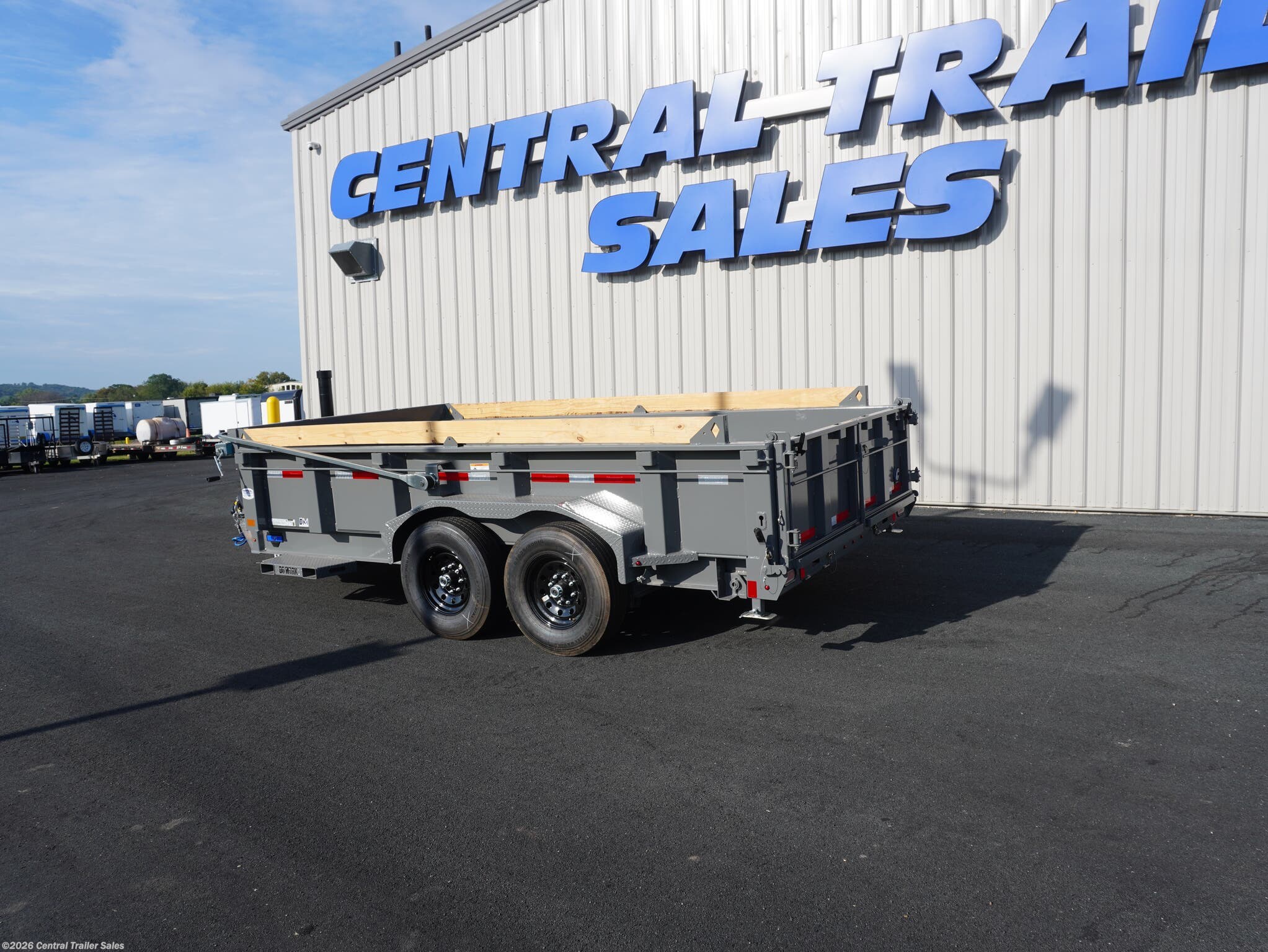 2026 LPT 207 83"x14ft Dump by Diamond C from Central Trailer Sales in Jordan, Minnesota