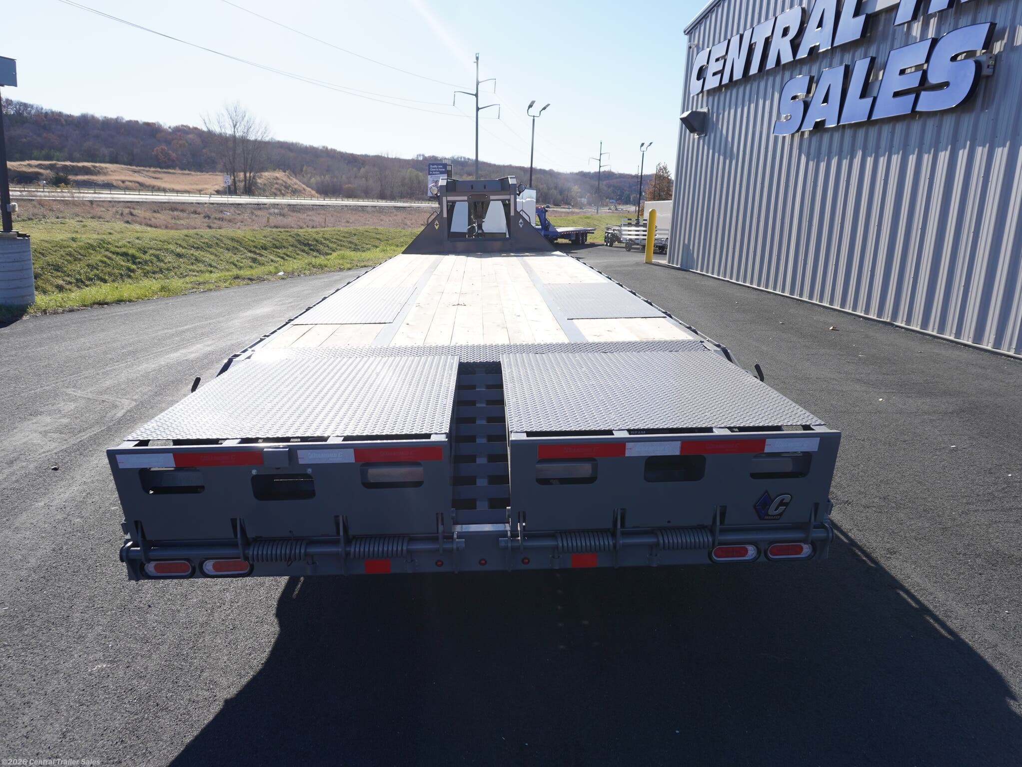 New 2026 Diamond C FMAX212 32ft Gooseneck Deckover available in Jordan, Minnesota