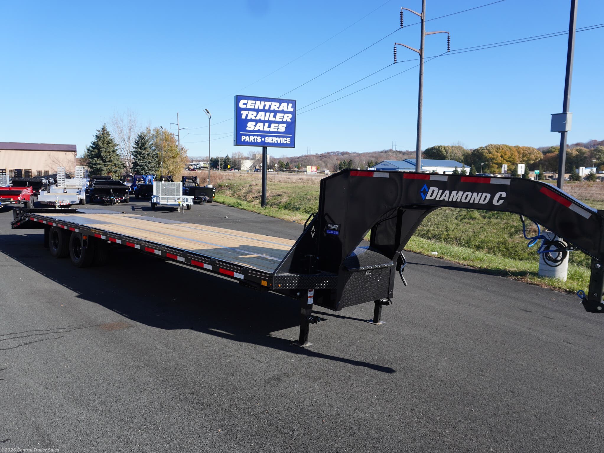 New 2026 Diamond C FMAX210 32ft Gooseneck Deckover available in Jordan, Minnesota