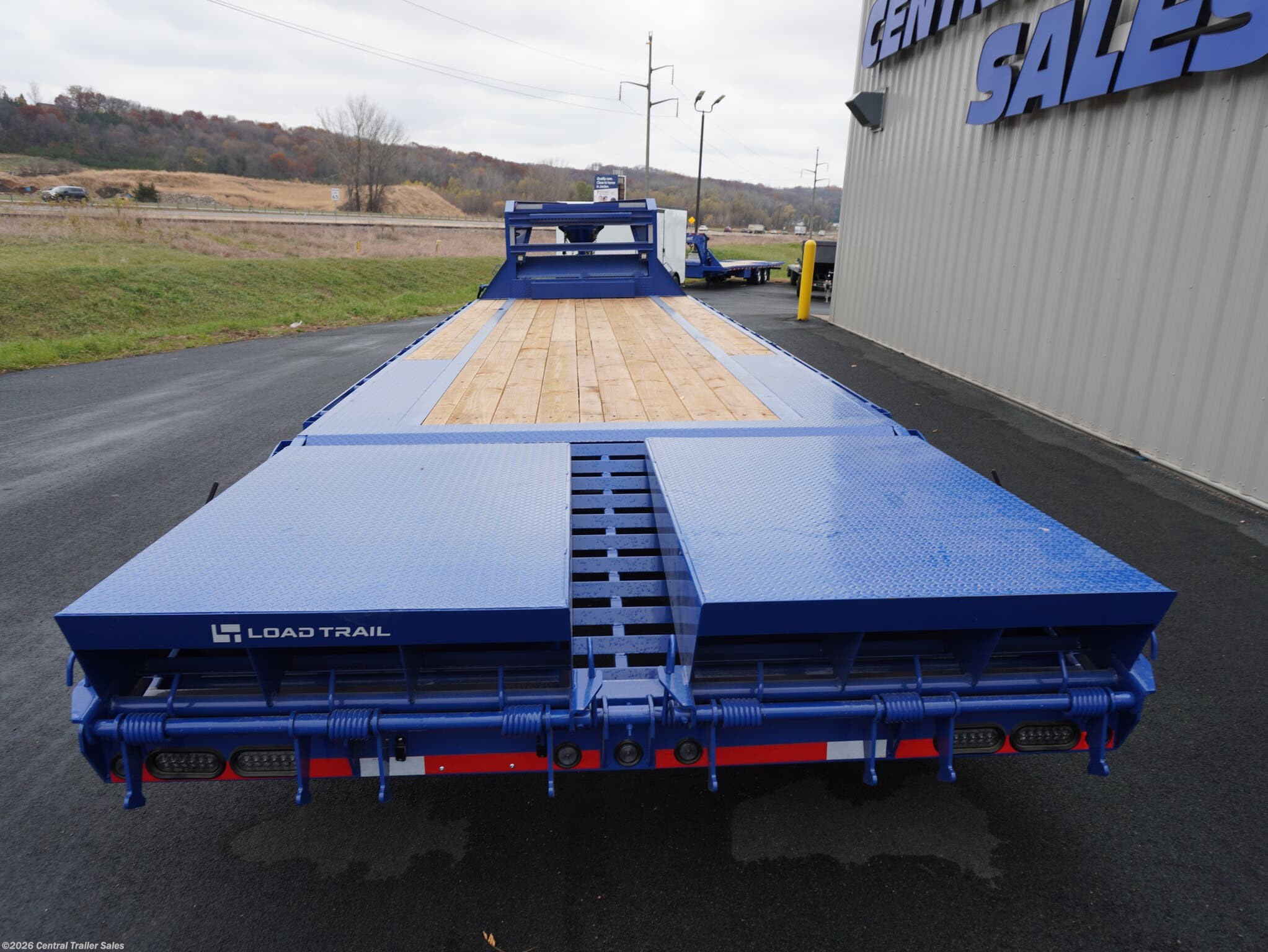 2026 GP 30ft Gooseneck Deckover by Load Trail from Central Trailer Sales in Jordan, Minnesota
