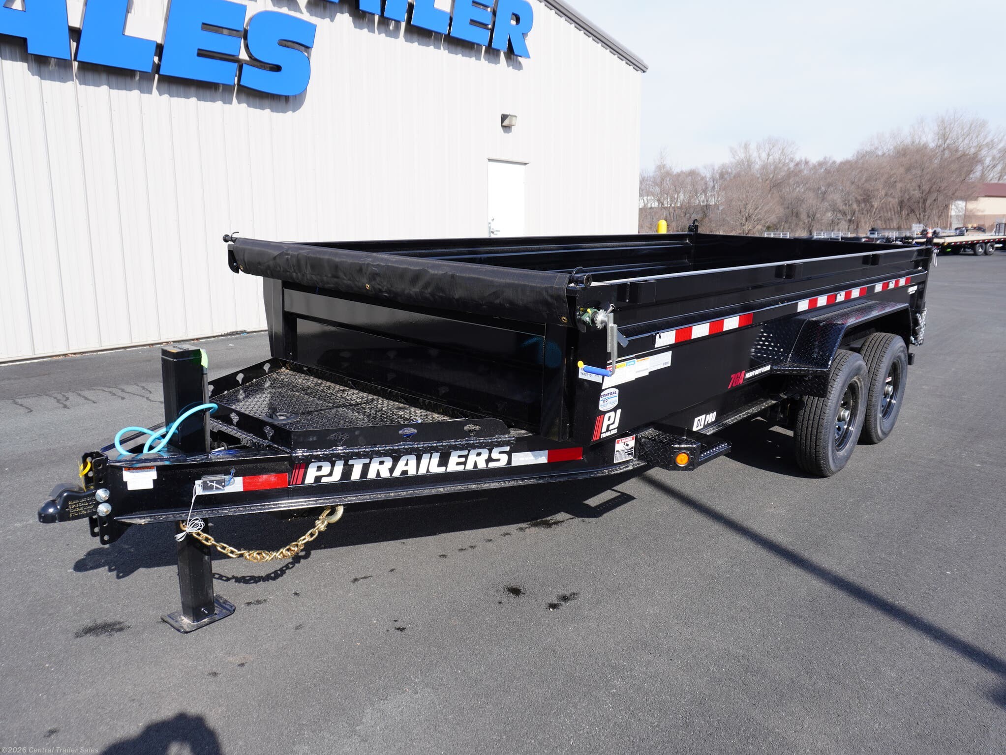 2026 PJ Trailers DL 83"x16' Dump