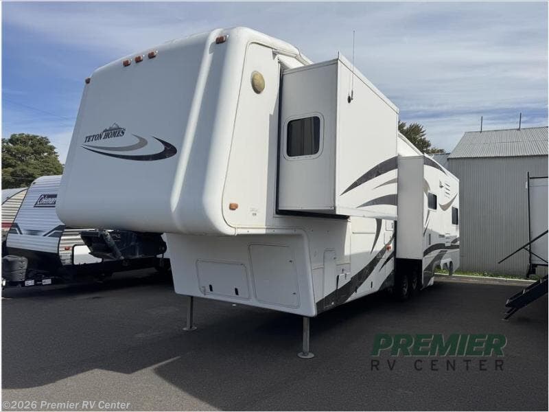 2008 Experience 36' Liberty XT3 by Teton Homes from Premier RV Center in Lewiston, Idaho