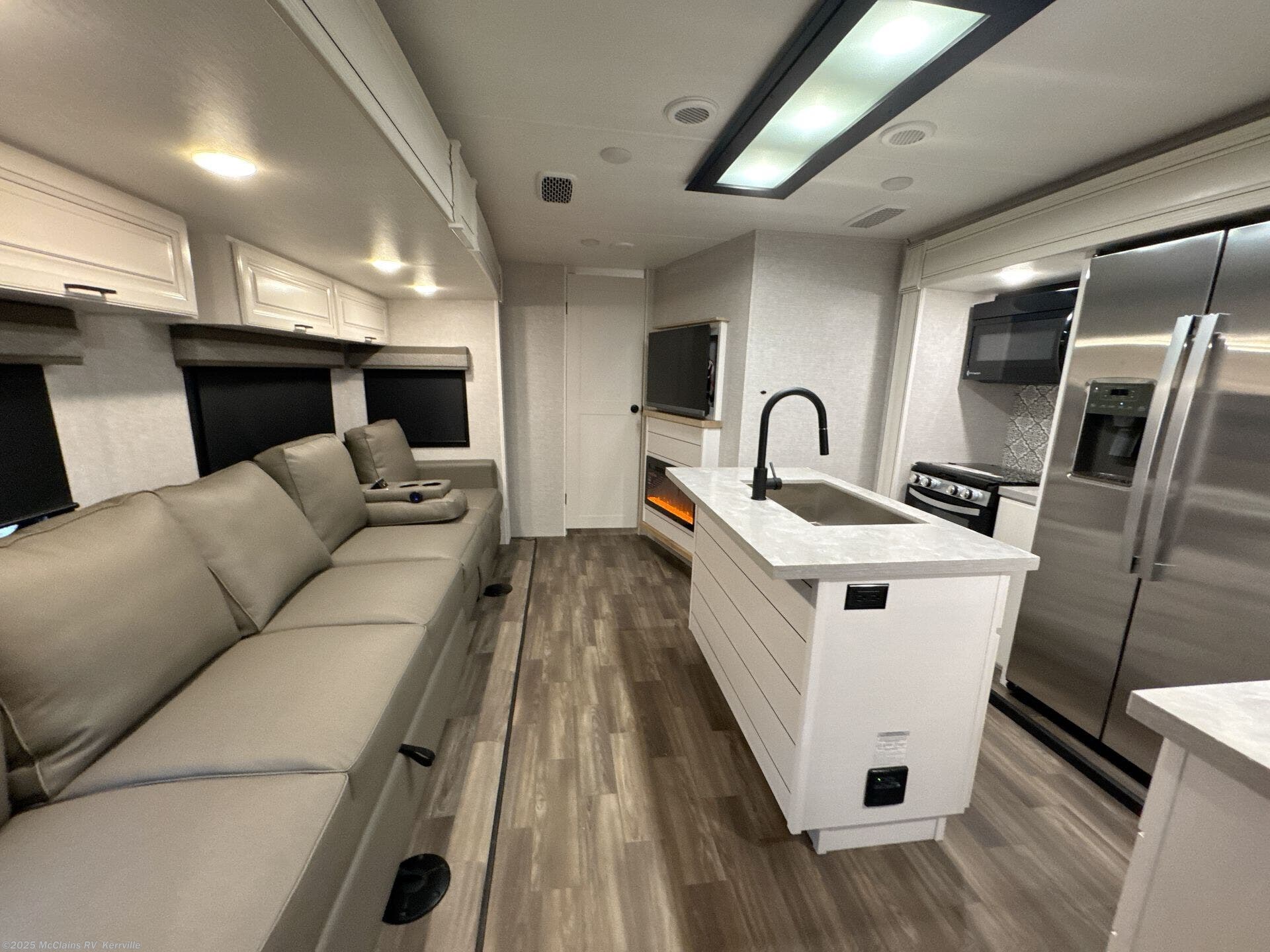 2025 Open Range 338BHS by Highland Ridge from McClains RV  in Kerrville, Texas