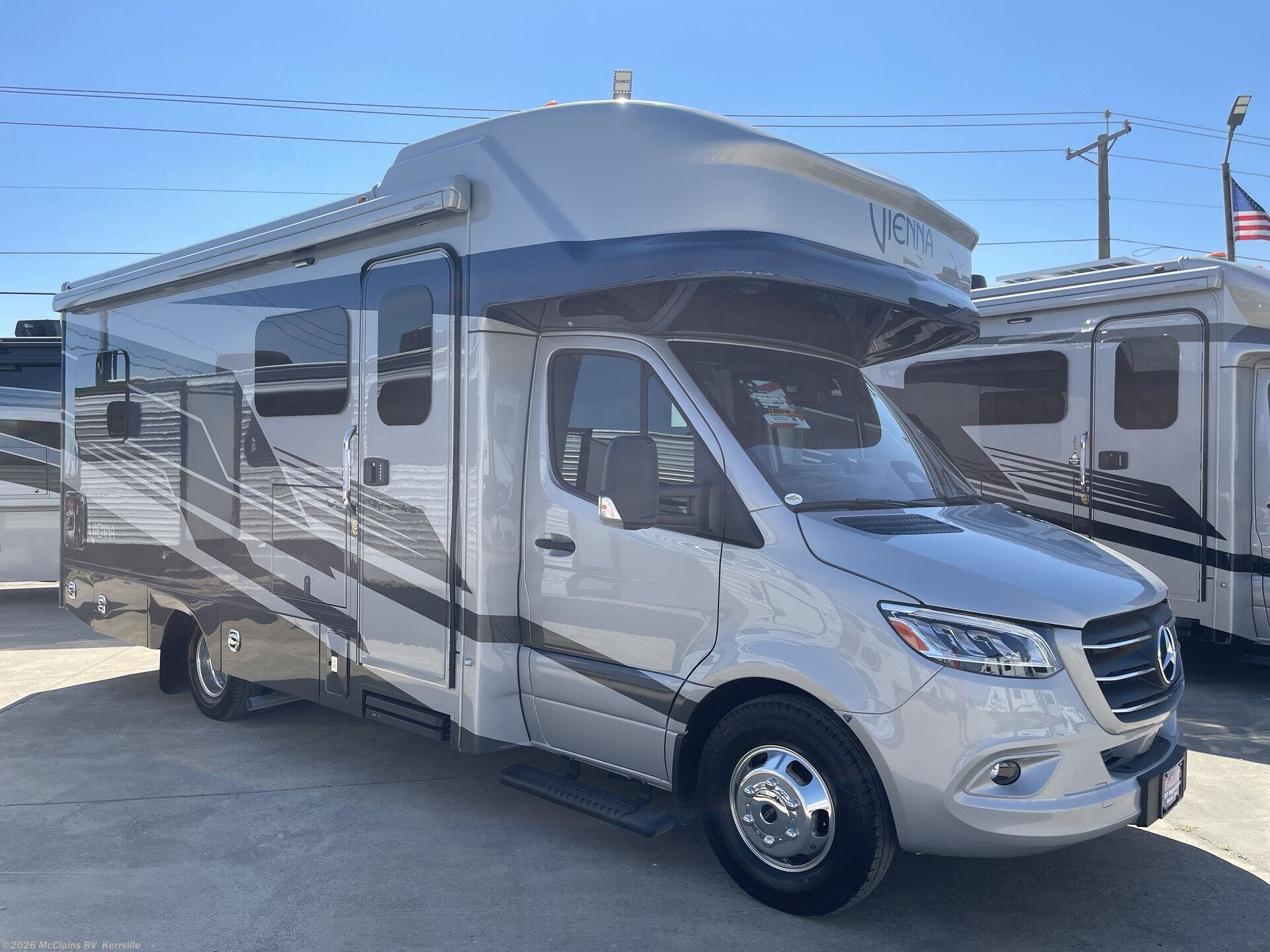 New 2026 Renegade VIENNA 25TBC available in Kerrville, Texas