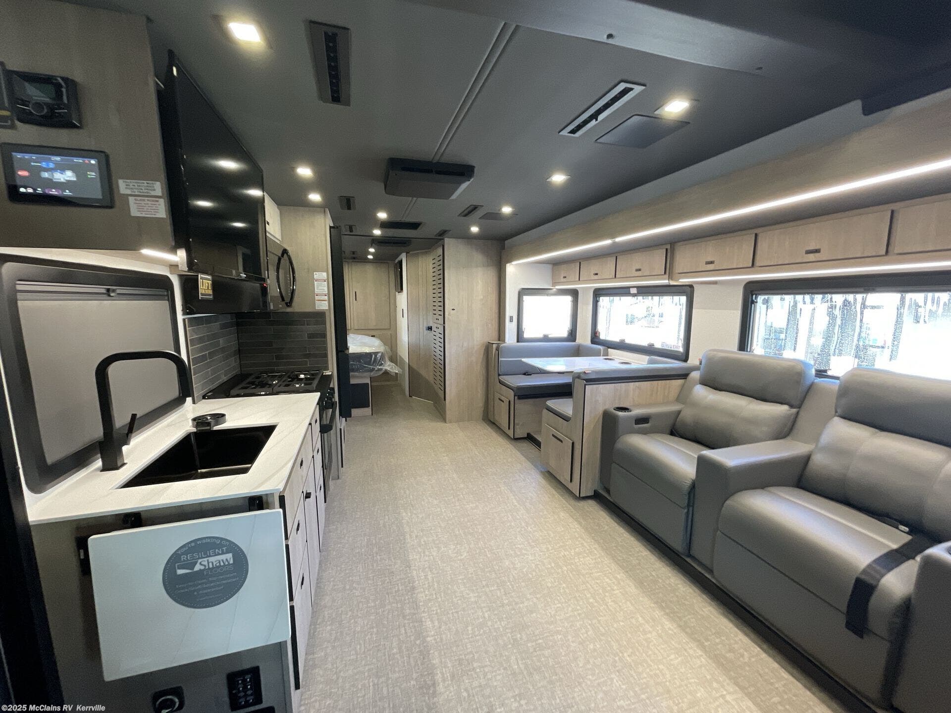 New 2026 Grand Design Lineage 31ZW available in Kerrville, Texas