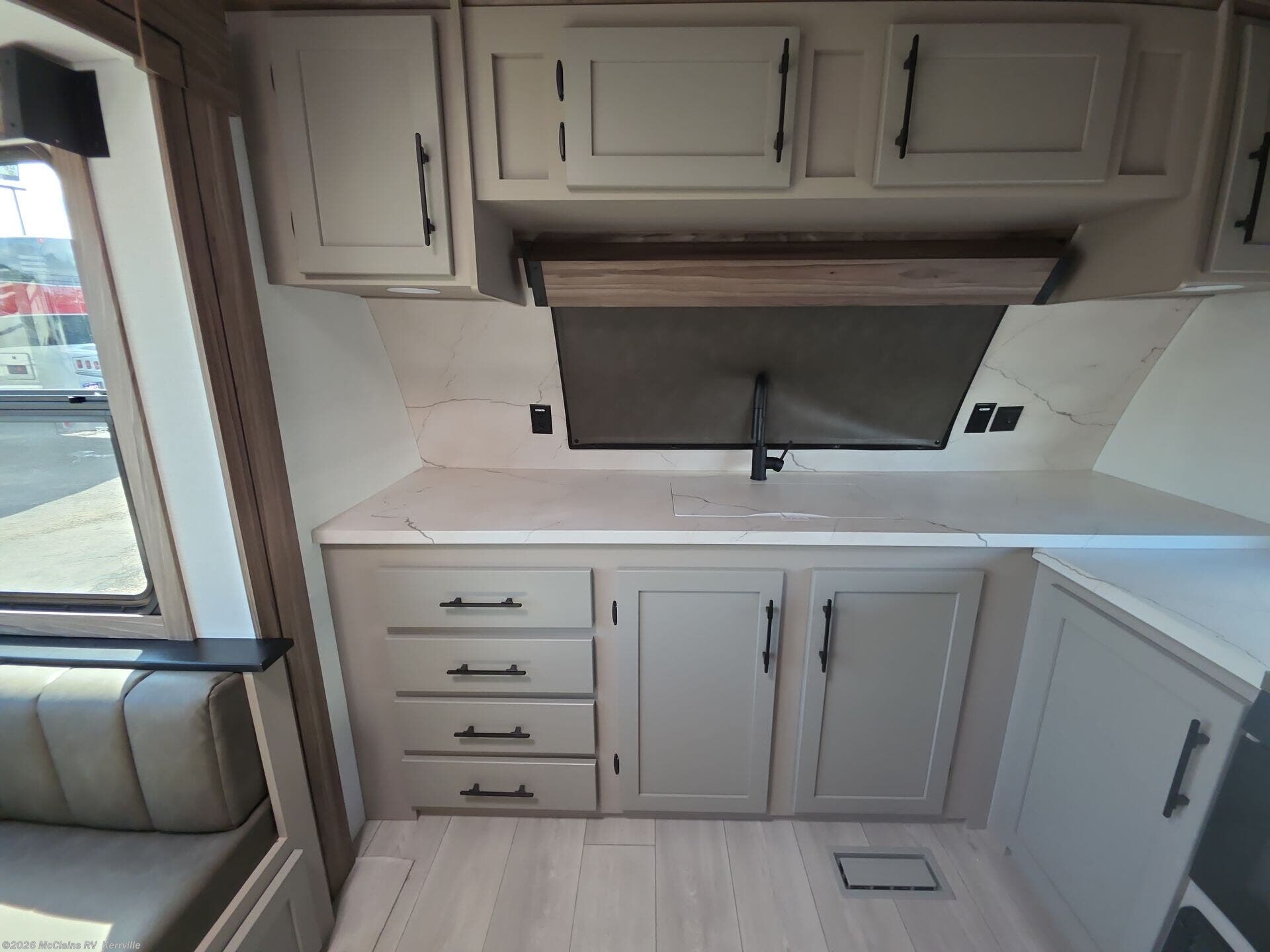 2026 K-Z Connect 282FKK - New Travel Trailer For Sale by McClains RV  in Kerrville, Texas