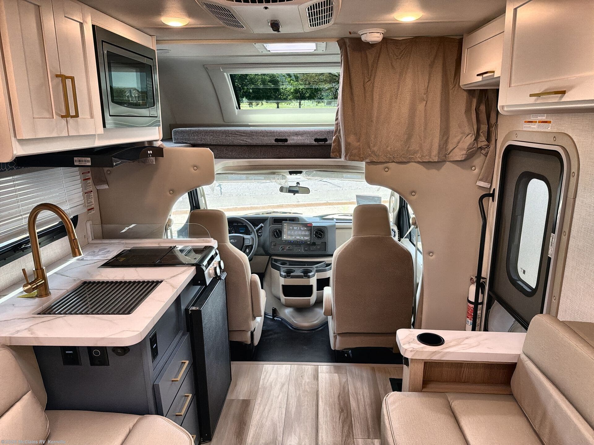 2027 Thor Motor Coach Quantum LX19 - New Class C For Sale by McClains RV  in Kerrville, Texas