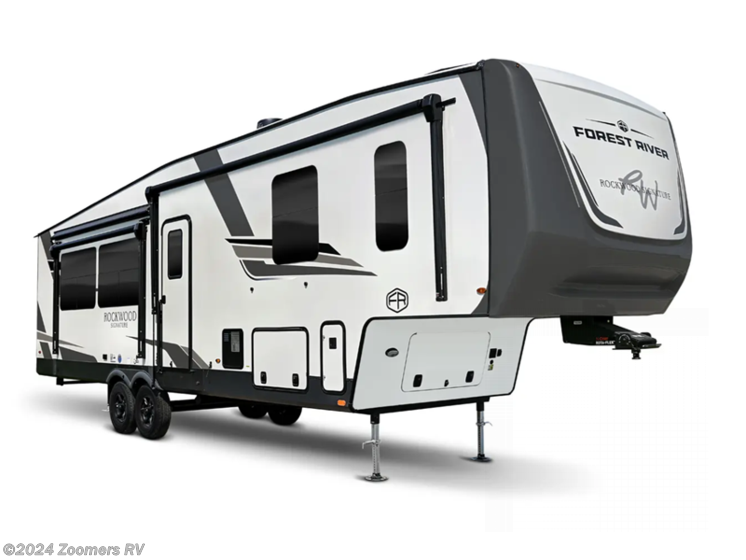 New 2025 Forest River Rockwood Signature R301RKS available in Lamoni, Iowa