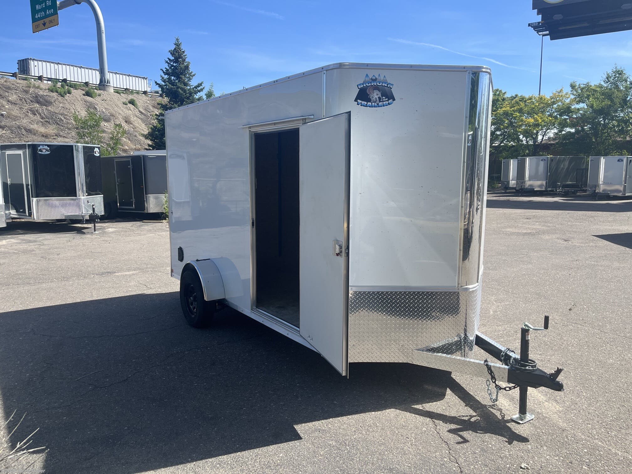 2027 R&M Trailer Mfg 6x12+v-nose (7' tall)