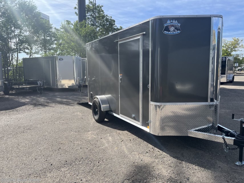 New 2027 R&M Trailer Mfg 6x12+v-nose (brake axle) available in Wheat Ridge, Colorado
