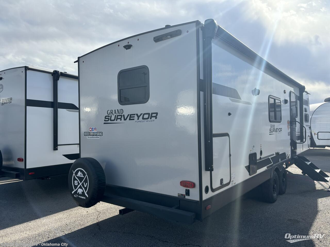 2024 Forest River Grand Surveyor 268FKBS - New Travel Trailer For Sale by Optimum RV - Oklahoma City in Moore, Oklahoma features Slideout, Awning