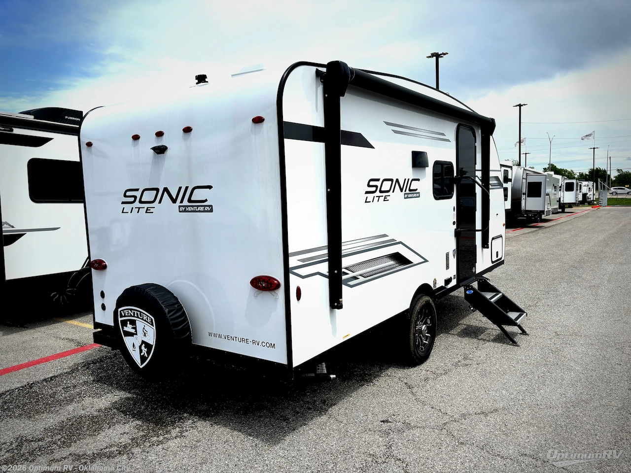 2025 Venture RV Sonic Lite SL169VMK - New Travel Trailer For Sale by Optimum RV - Oklahoma City in Moore, Oklahoma features Slideout, Awning