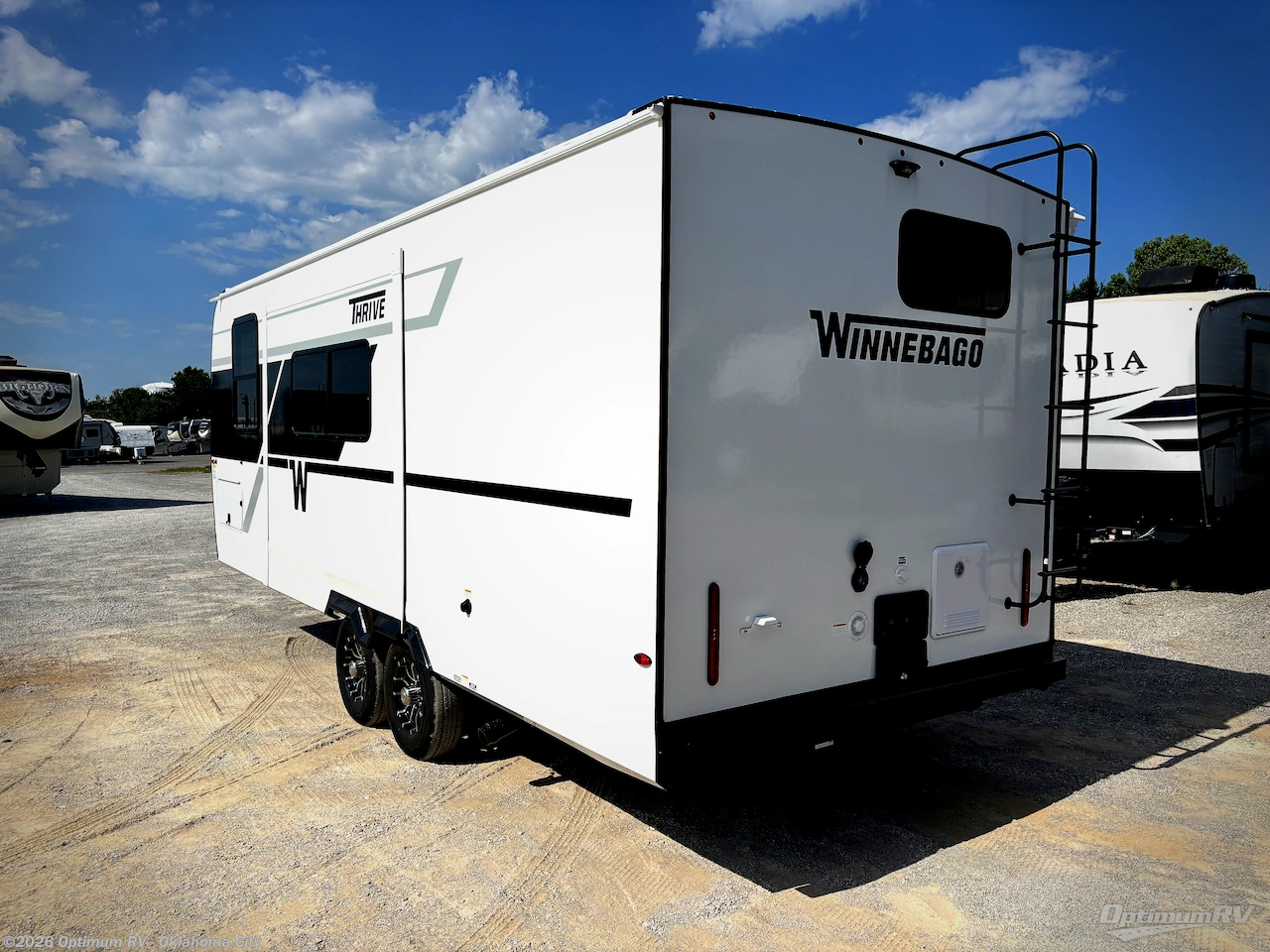 2026 Thrive 22MBH by Winnebago from Optimum RV - Oklahoma City in Moore, Oklahoma