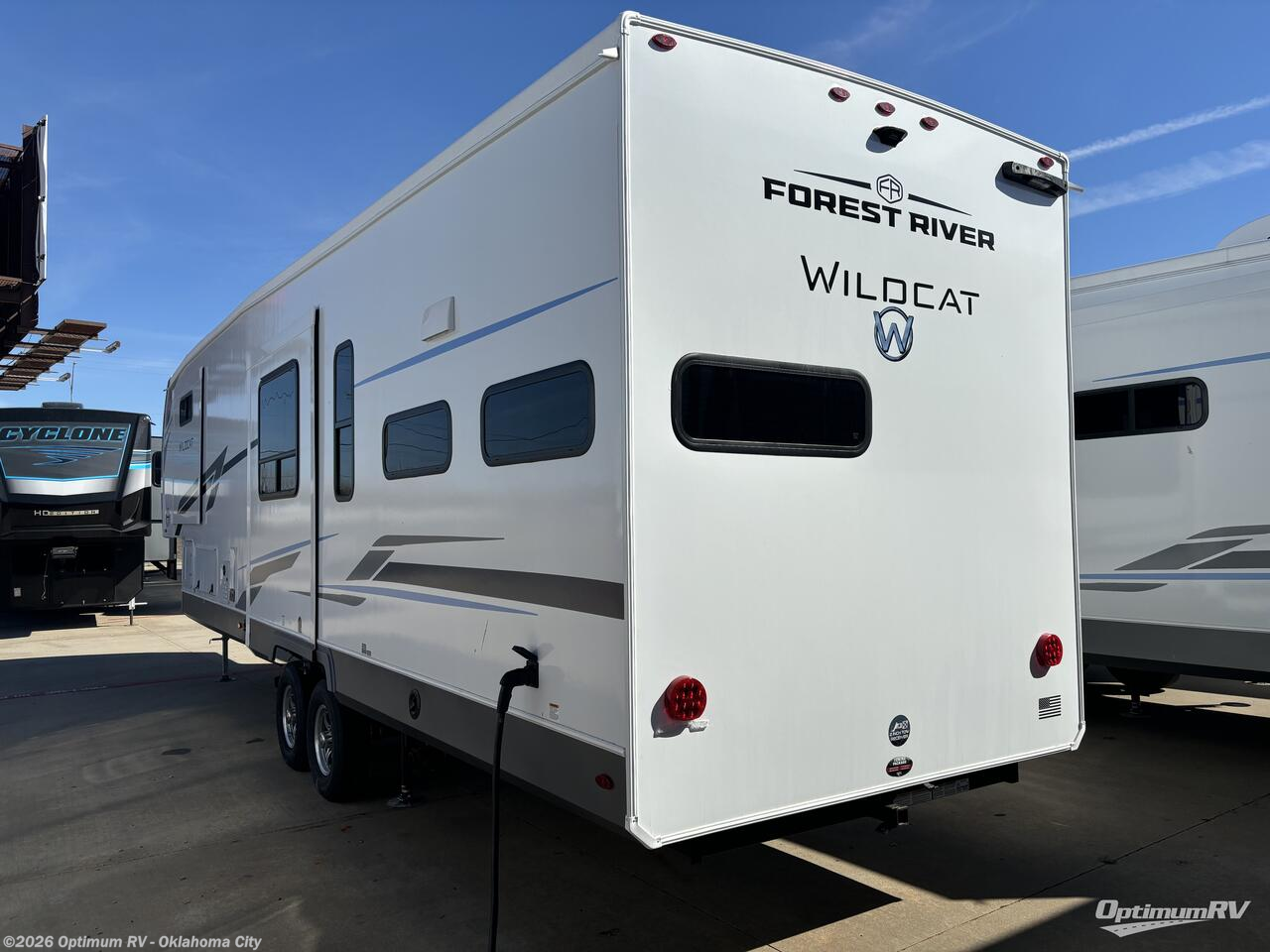 2025 Wildcat 33CHEF by Forest River from Optimum RV - Oklahoma City in Moore, Oklahoma