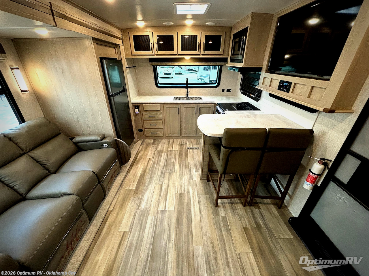 Used 2022 Forest River Flagstaff Classic 826MBR available in Moore, Oklahoma