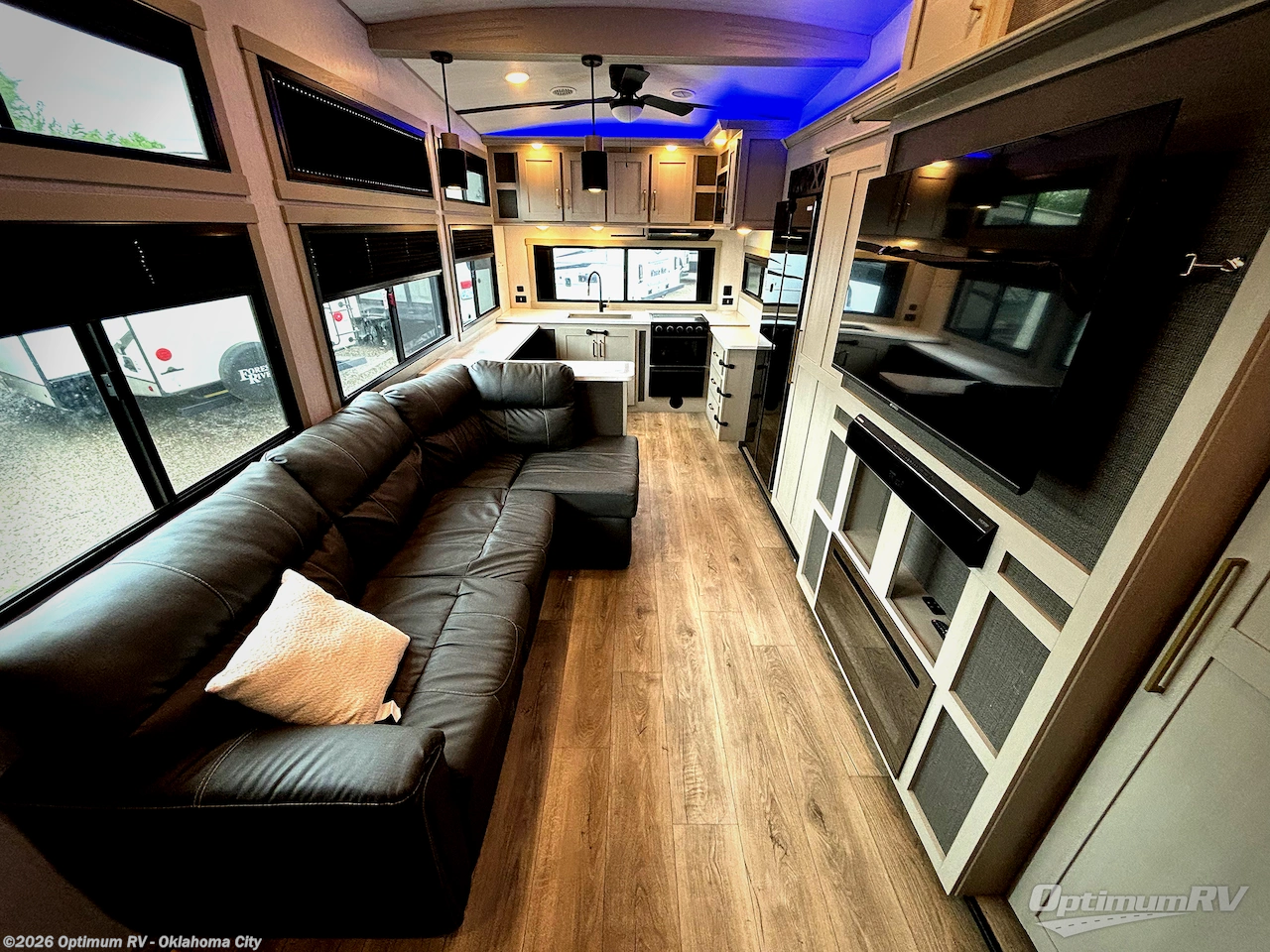 Used 2024 Forest River Salem Hemisphere 320VIEW available in Moore, Oklahoma