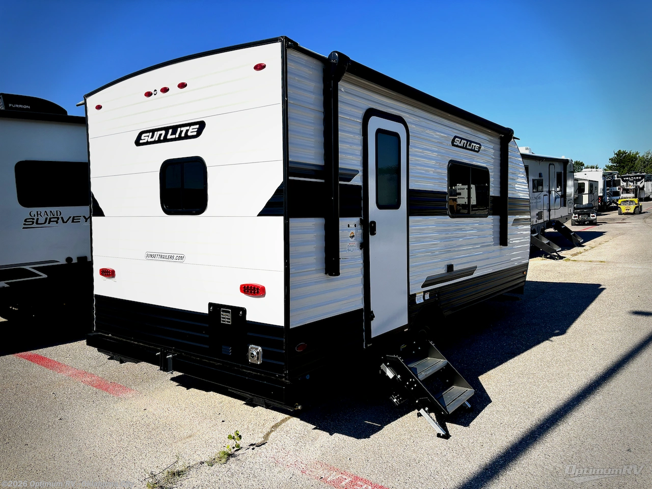 2026 Sunset Park RV Sun Lite LTD 19RK - New Travel Trailer For Sale by Optimum RV - Oklahoma City in Moore, Oklahoma features Awning