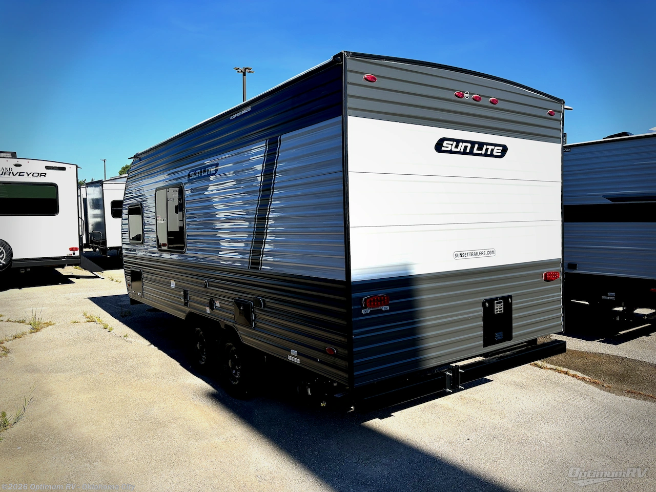 2026 Sun Lite LTD 21DB by Sunset Park RV from Optimum RV - Oklahoma City in Moore, Oklahoma