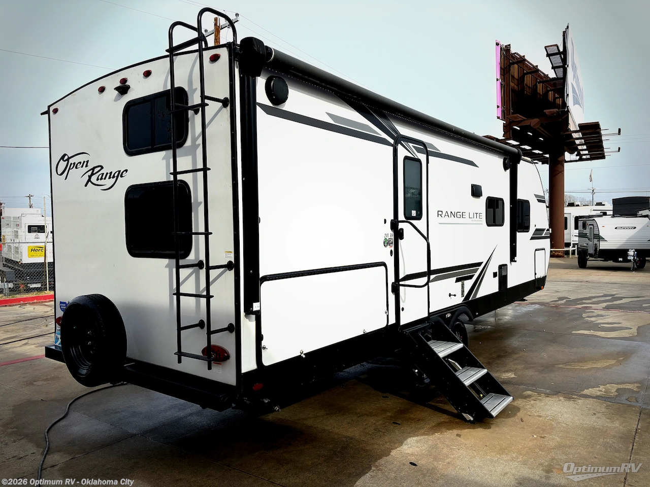 2023 Highland Ridge Range Lite 241BH - Used Travel Trailer For Sale by Optimum RV - Oklahoma City in Moore, Oklahoma features Slideout, Awning
