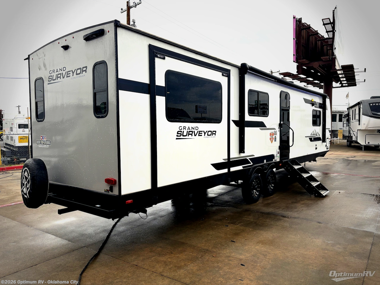 2024 Forest River Grand Surveyor 302RDBS - Used Travel Trailer For Sale by Optimum RV - Oklahoma City in Moore, Oklahoma features Slideout, Awning