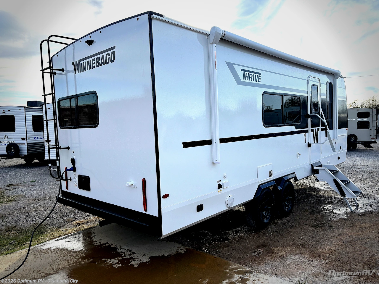 2026 Winnebago Thrive 22MLS - New Travel Trailer For Sale by Optimum RV - Oklahoma City in Moore, Oklahoma