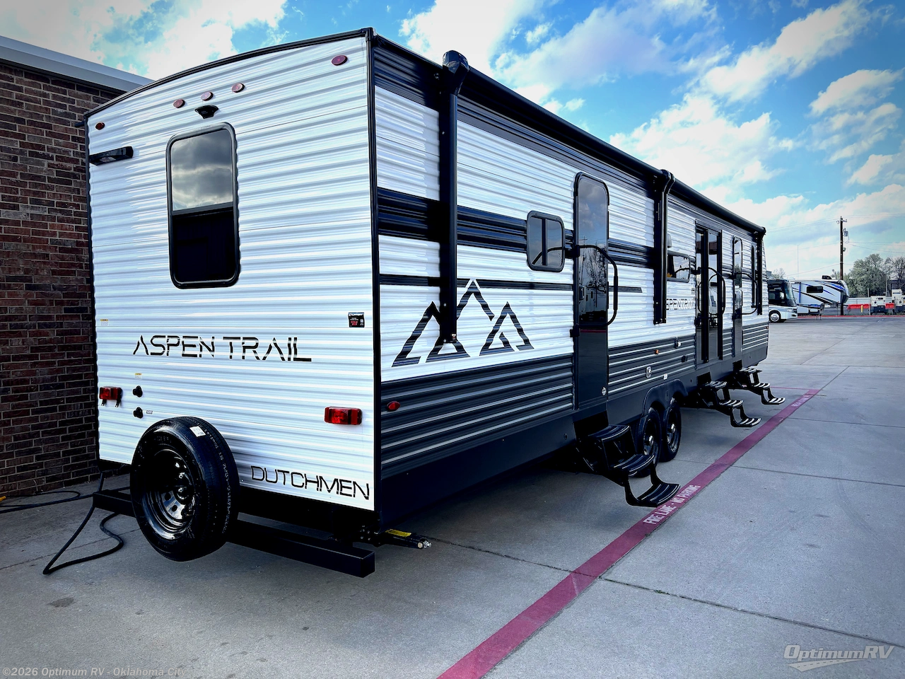 2026 Dutchmen Aspen Trail 38DS - New Travel Trailer For Sale by Optimum RV - Oklahoma City in Moore, Oklahoma features Awning, Slideout