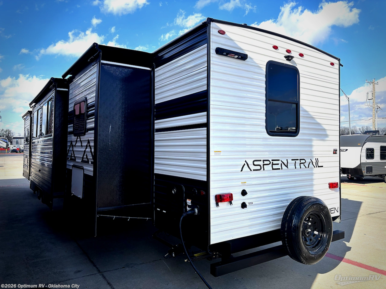 2026 Aspen Trail 38DS by Dutchmen from Optimum RV - Oklahoma City in Moore, Oklahoma