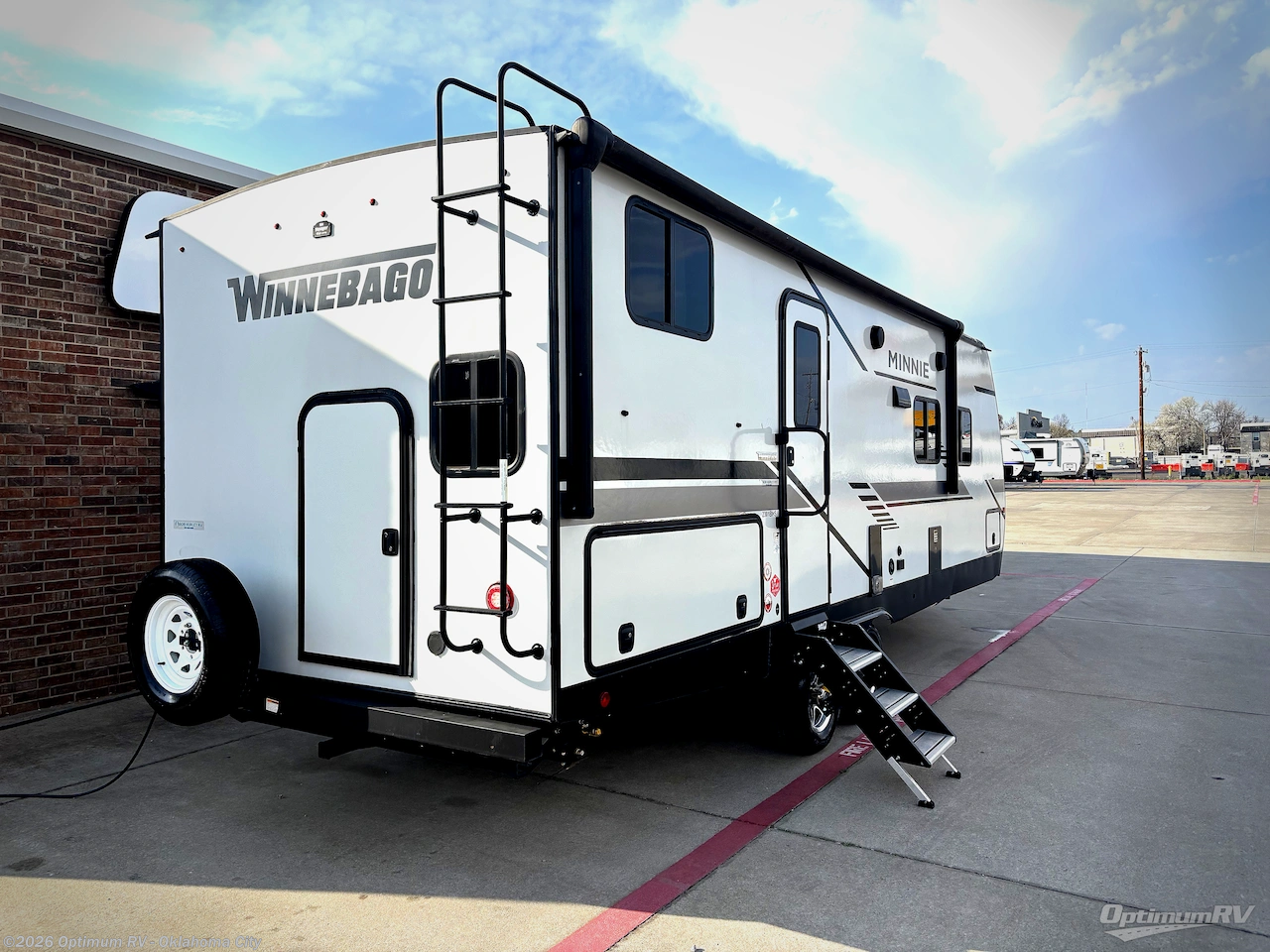 2022 Winnebago Minnie 2301BHS - Used Travel Trailer For Sale by Optimum RV - Oklahoma City in Moore, Oklahoma features Awning, Slideout