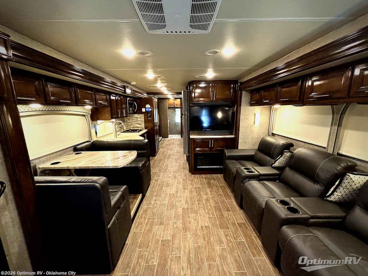 Used 2020 Thor Miramar 35.4 available in Moore, Oklahoma