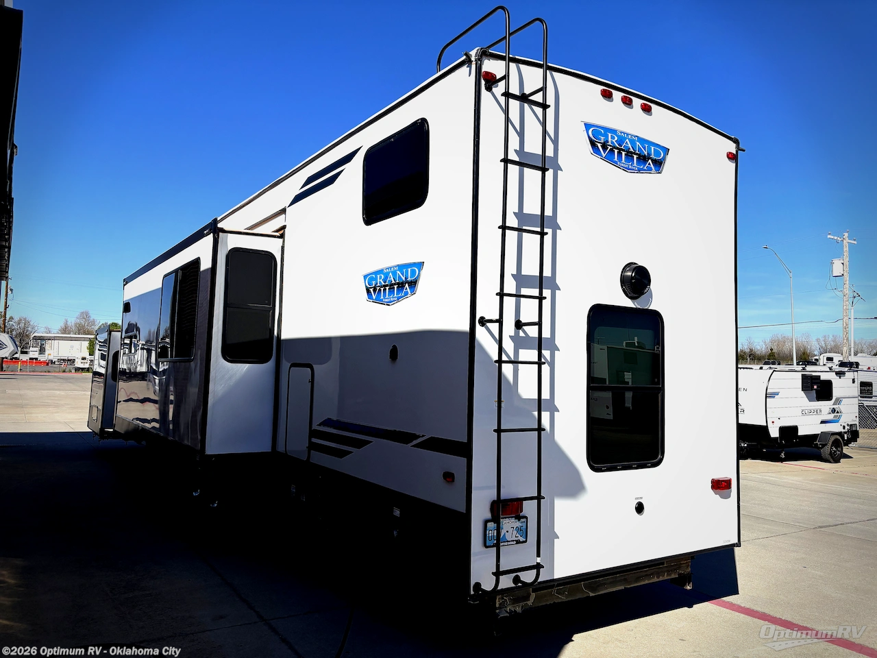 2023 Salem Grand Villa 42VIEW by Forest River from Optimum RV - Oklahoma City in Moore, Oklahoma