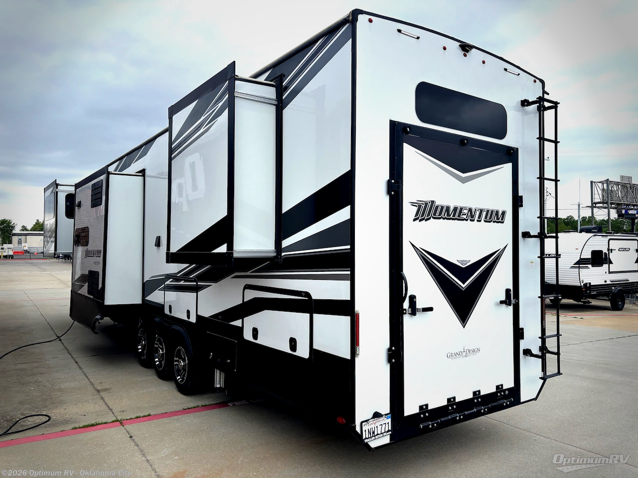 2022 Momentum 376THS by Grand Design from Optimum RV - Oklahoma City in Moore, Oklahoma
