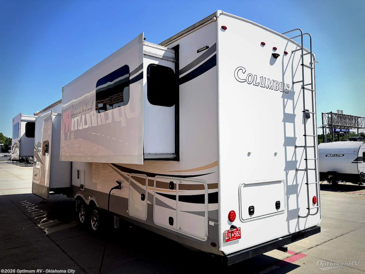 2021 Columbus 389FLC by Palomino from Optimum RV - Oklahoma City in Moore, Oklahoma