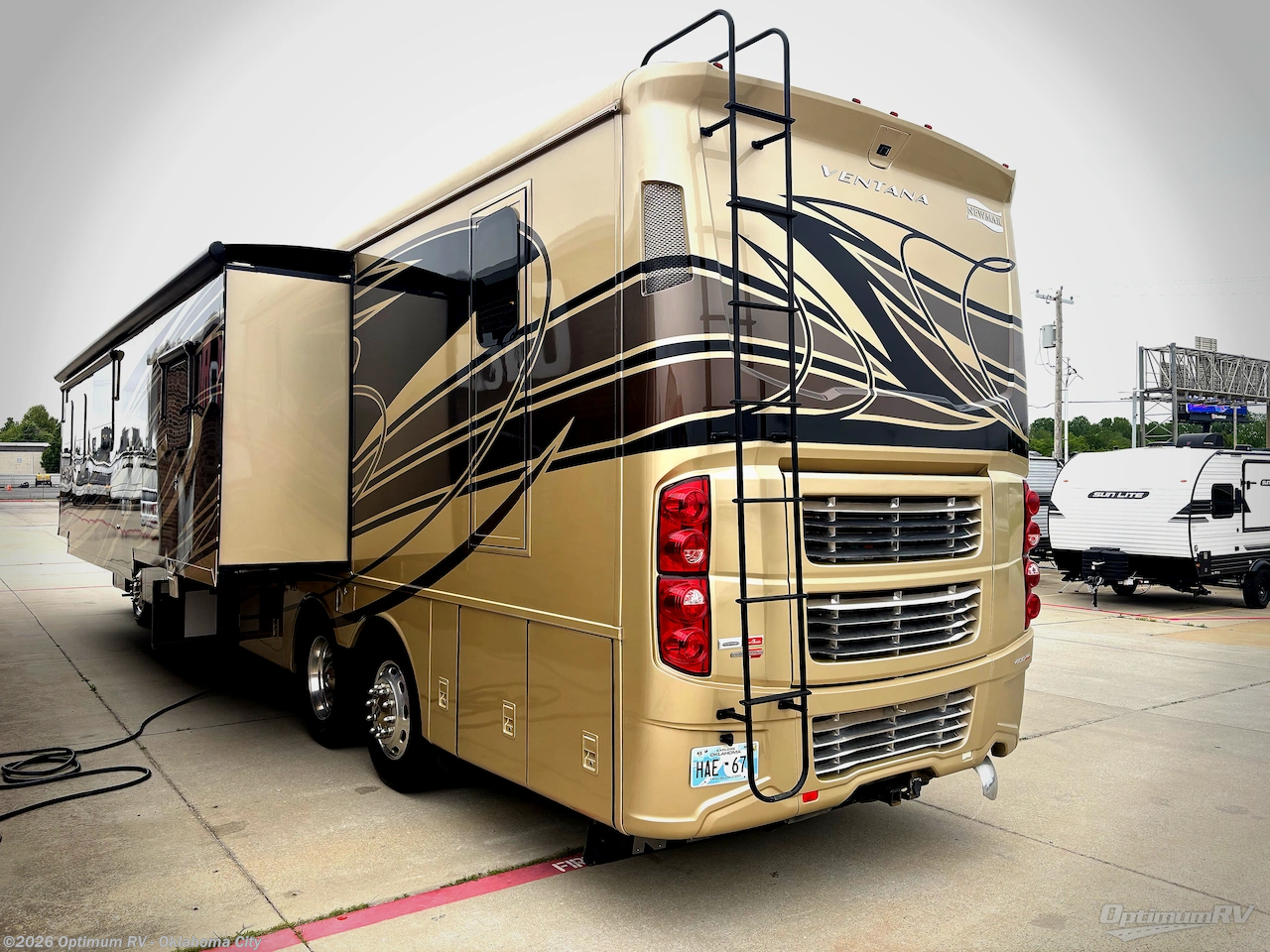 2018 Ventana 4369 by Newmar from Optimum RV - Oklahoma City in Moore, Oklahoma