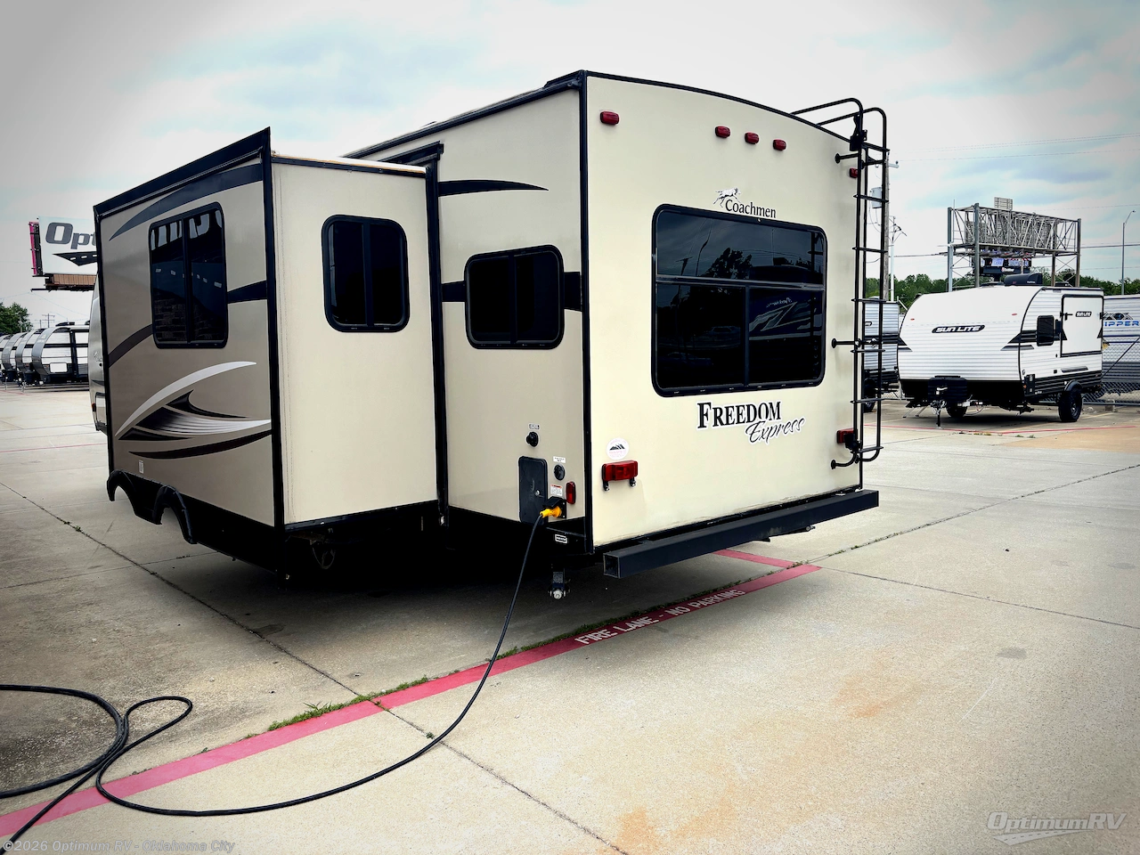 2018 Freedom Express Ultra Lite 279RLDS by Coachmen from Optimum RV - Oklahoma City in Moore, Oklahoma