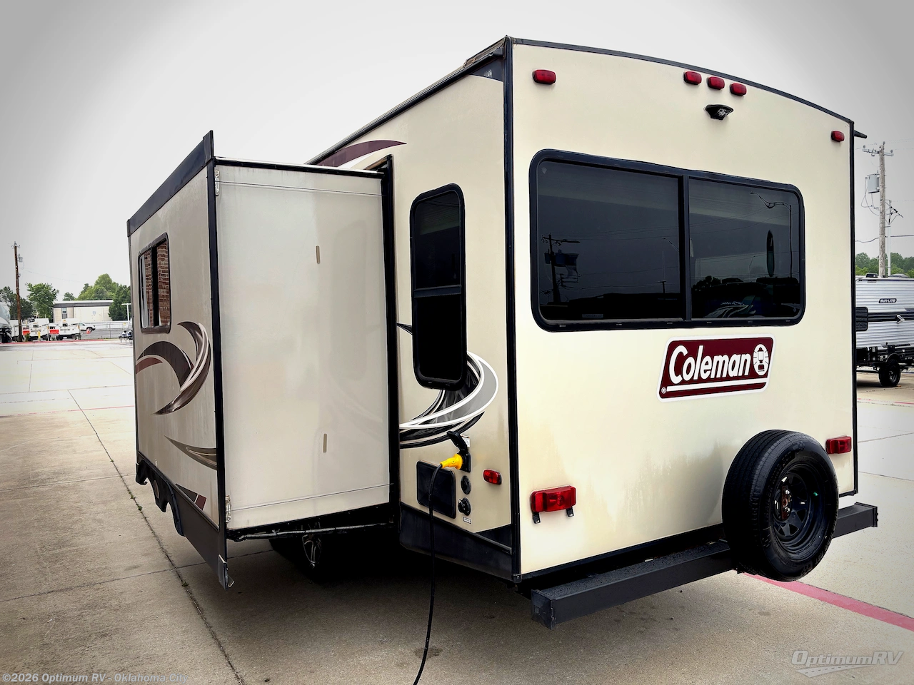 2020 Coleman Light 2515RL by Dutchmen from Optimum RV - Oklahoma City in Moore, Oklahoma