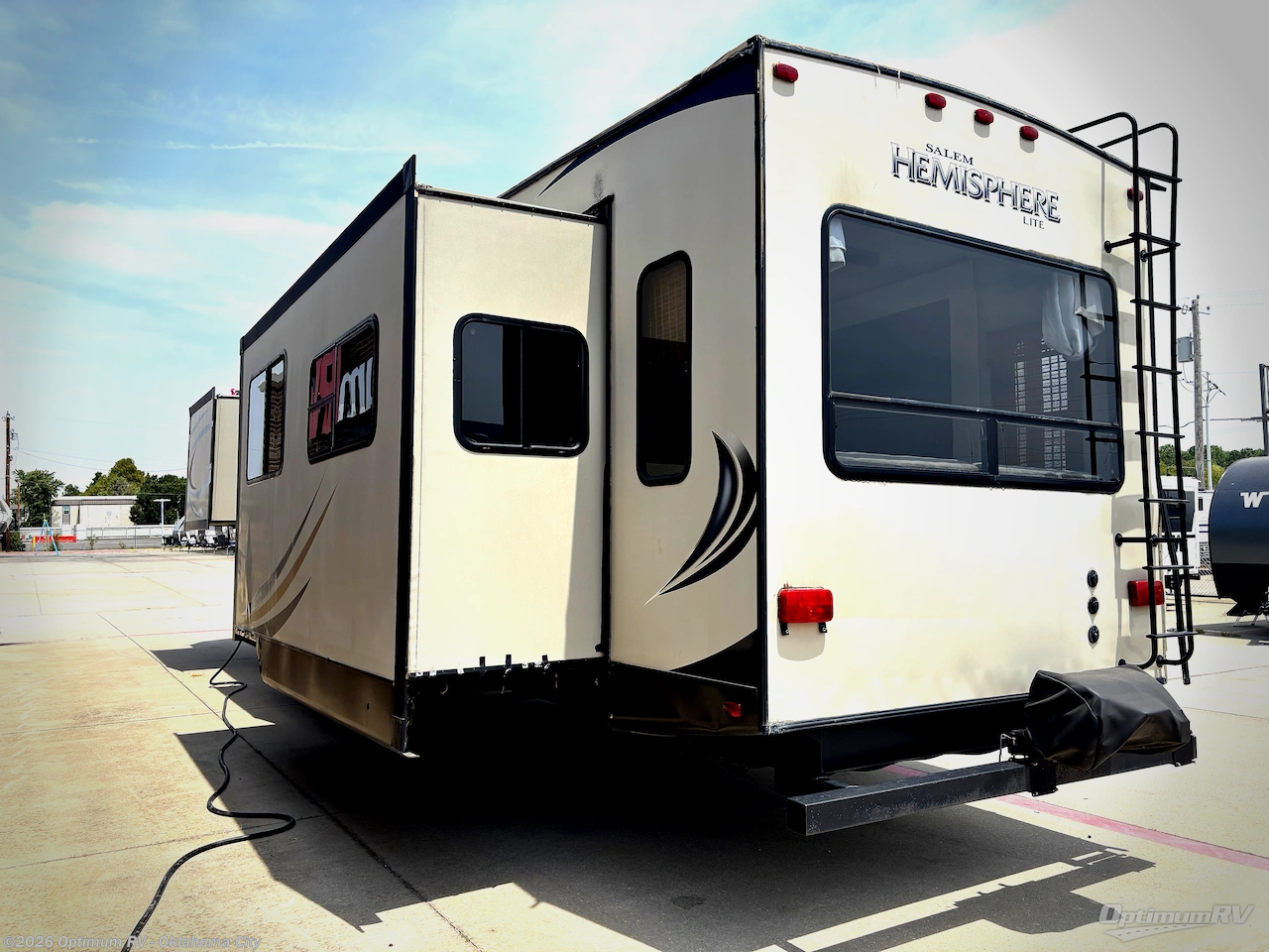 2016 Salem Hemisphere Lite 368RLBHK by Forest River from Optimum RV - Oklahoma City in Moore, Oklahoma