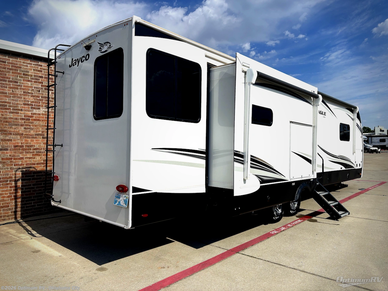 2021 Jayco Eagle 332CBOK - Used Travel Trailer For Sale by Optimum RV - Oklahoma City in Moore, Oklahoma features Awning, Slideout