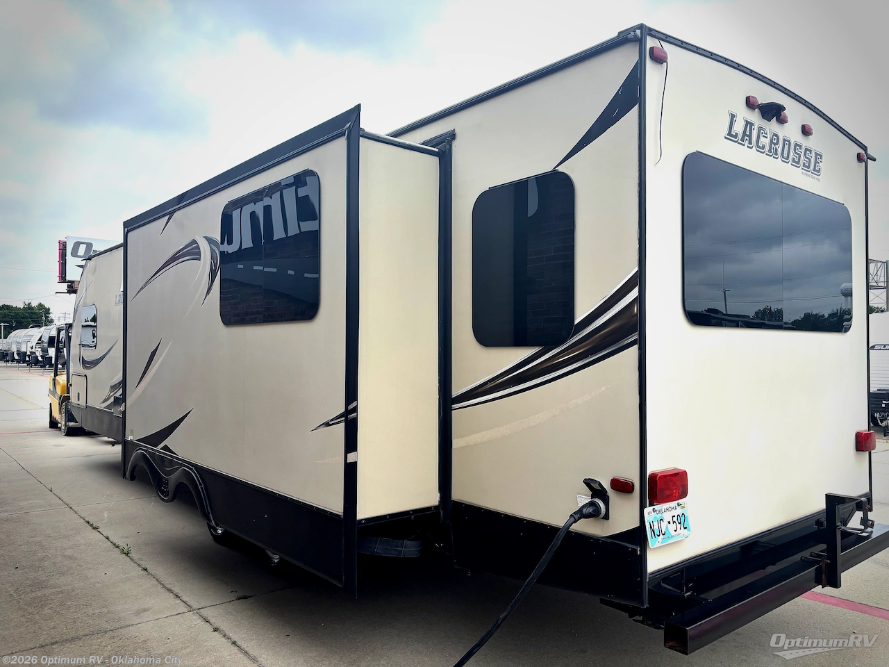 2019 Prime Time LaCrosse 3399SE - Used Travel Trailer For Sale by Optimum RV - Oklahoma City in Moore, Oklahoma features Slideout, Awning