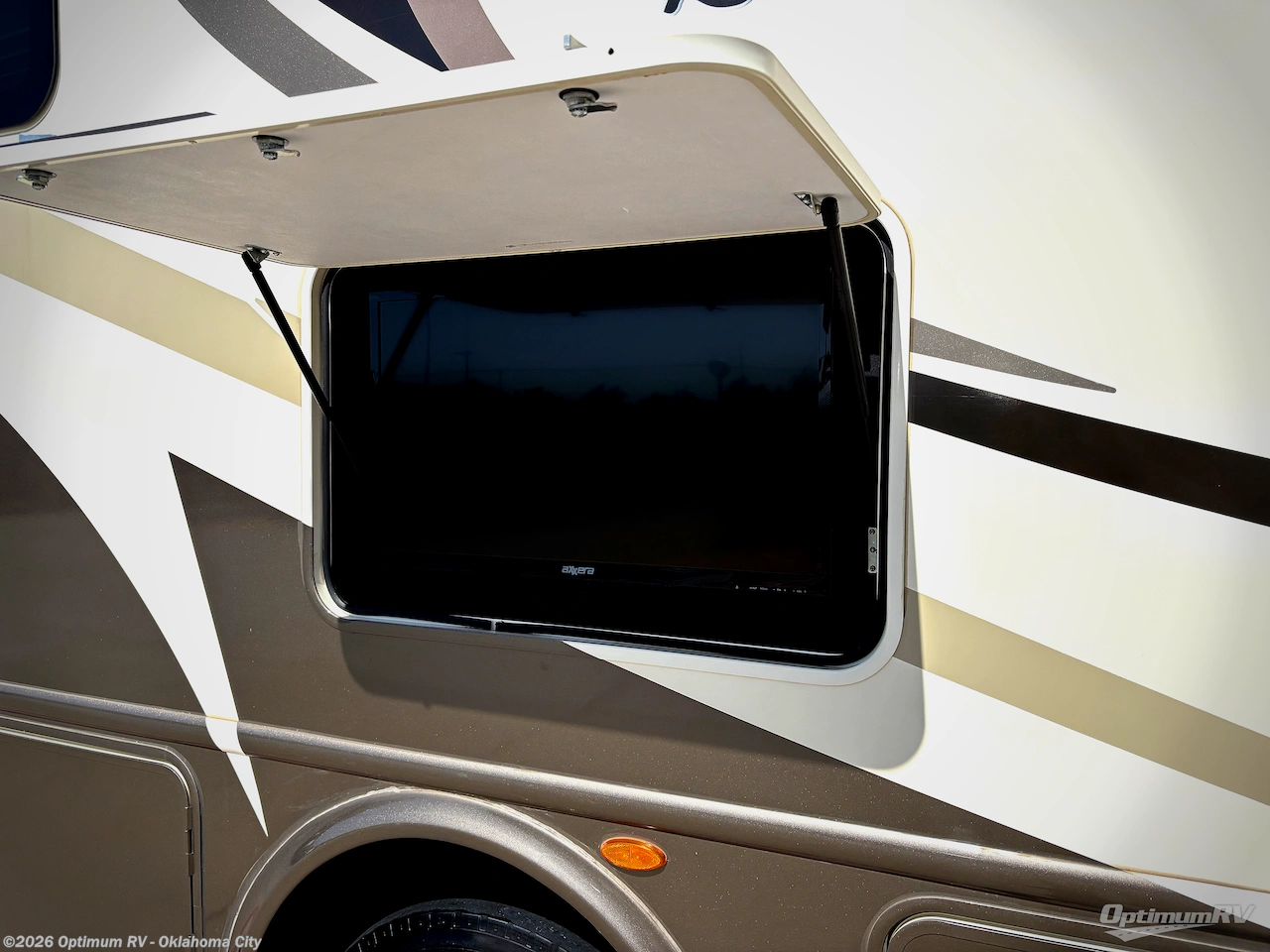Used 2018 Thor Hurricane 34P available in Moore, Oklahoma