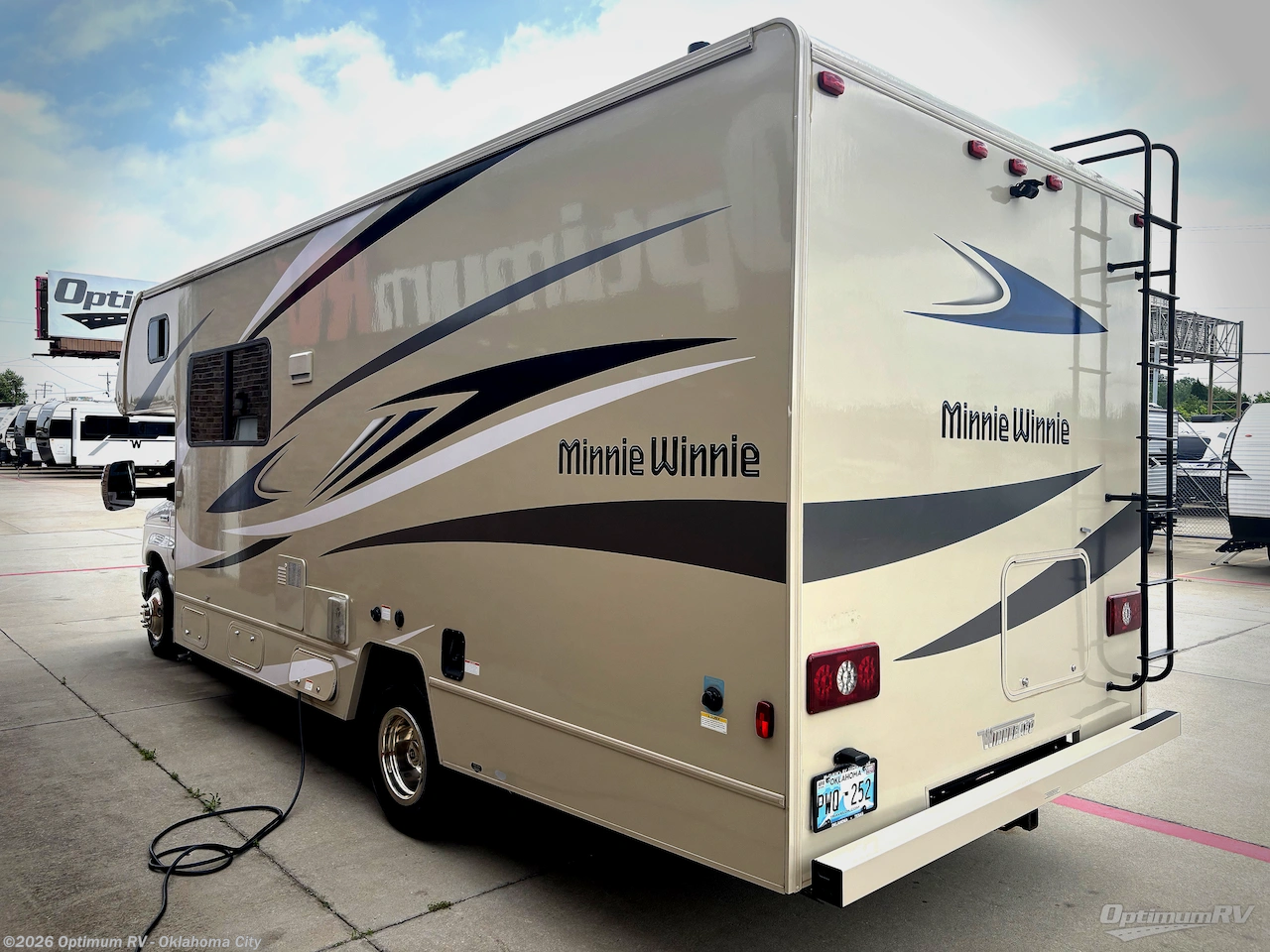 2025 Minnie Winnie 25B by Winnebago from Optimum RV - Oklahoma City in Moore, Oklahoma