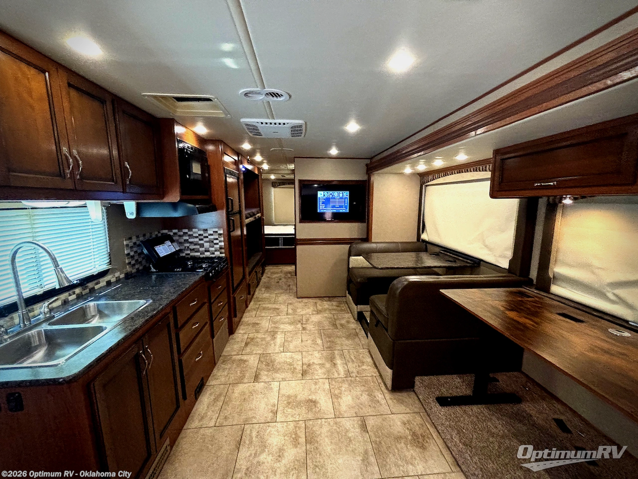 Used 2017 Fleetwood Flair 31B available in Moore, Oklahoma