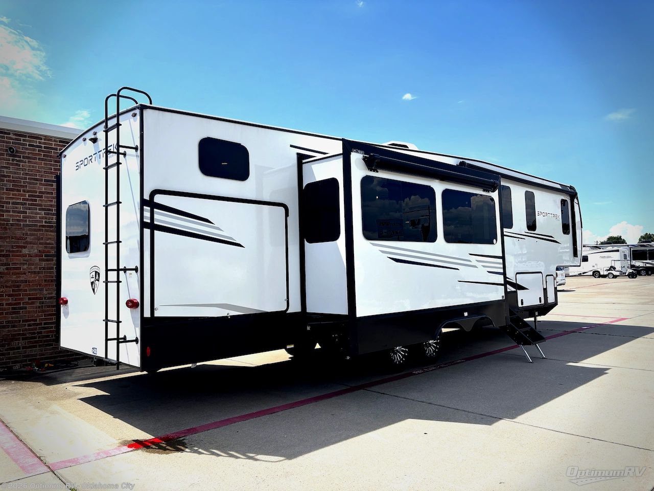 2027 Venture RV SportTrek Touring Edition STTF354VBH - New Fifth Wheel For Sale by Optimum RV - Oklahoma City in Moore, Oklahoma features Awning, Slideout