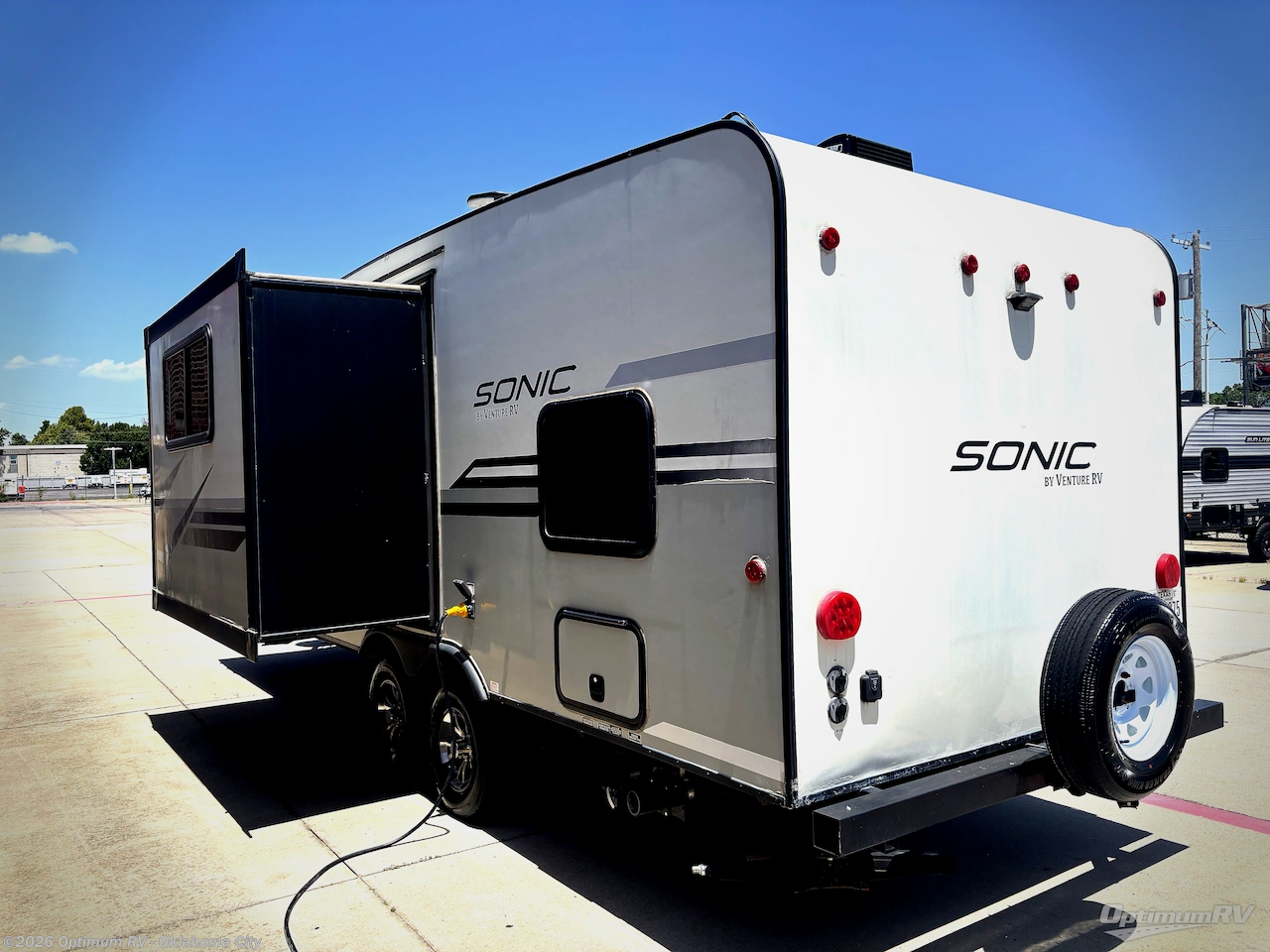 2019 Sonic SN220VBH by Venture RV from Optimum RV - Oklahoma City in Moore, Oklahoma