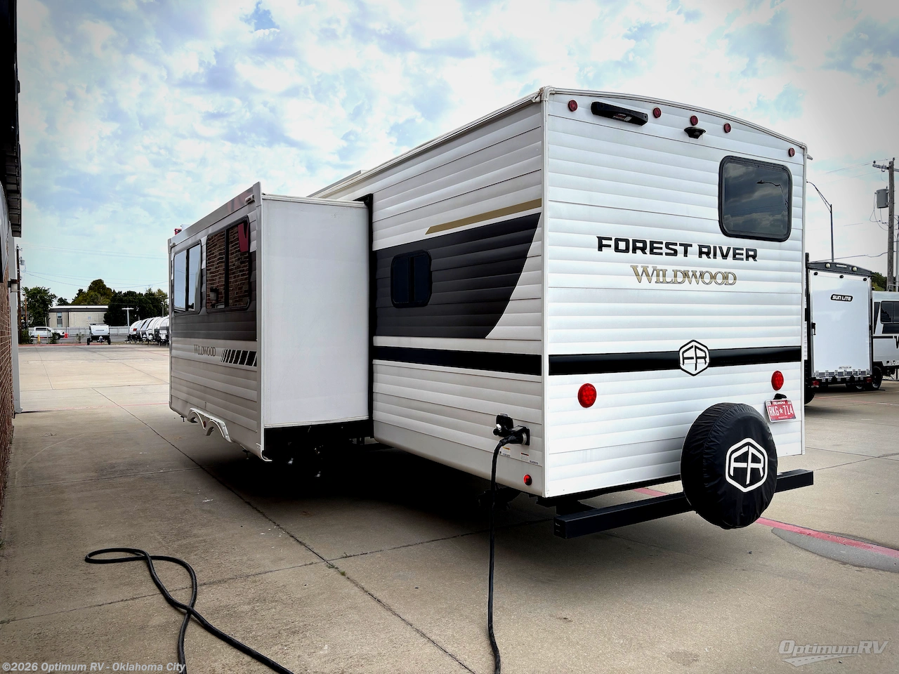 2025 Wildwood 29BDB by Forest River from Optimum RV - Oklahoma City in Moore, Oklahoma