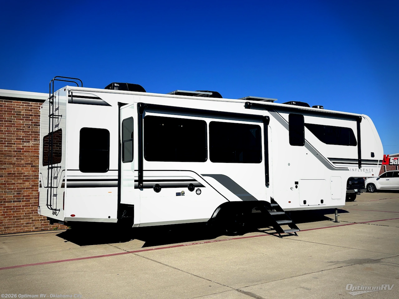 2026 Grand Design Influence 3003RL - Used Fifth Wheel For Sale by Optimum RV - Oklahoma City in Moore, Oklahoma features Awning, Slideout